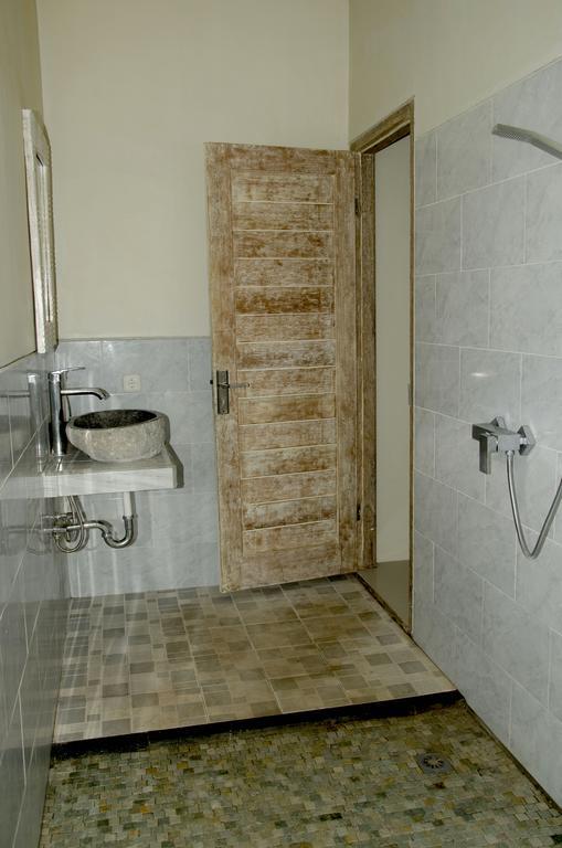 Kakiang Guesthouse Lembongan Zewnętrze zdjęcie